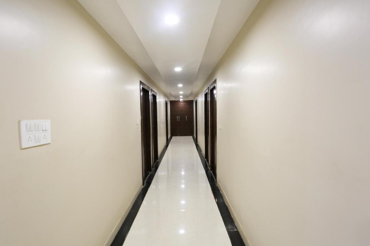 Oyo Flagship 43897 Redstone Ξενοδοχείο Gwalior Εξωτερικό φωτογραφία